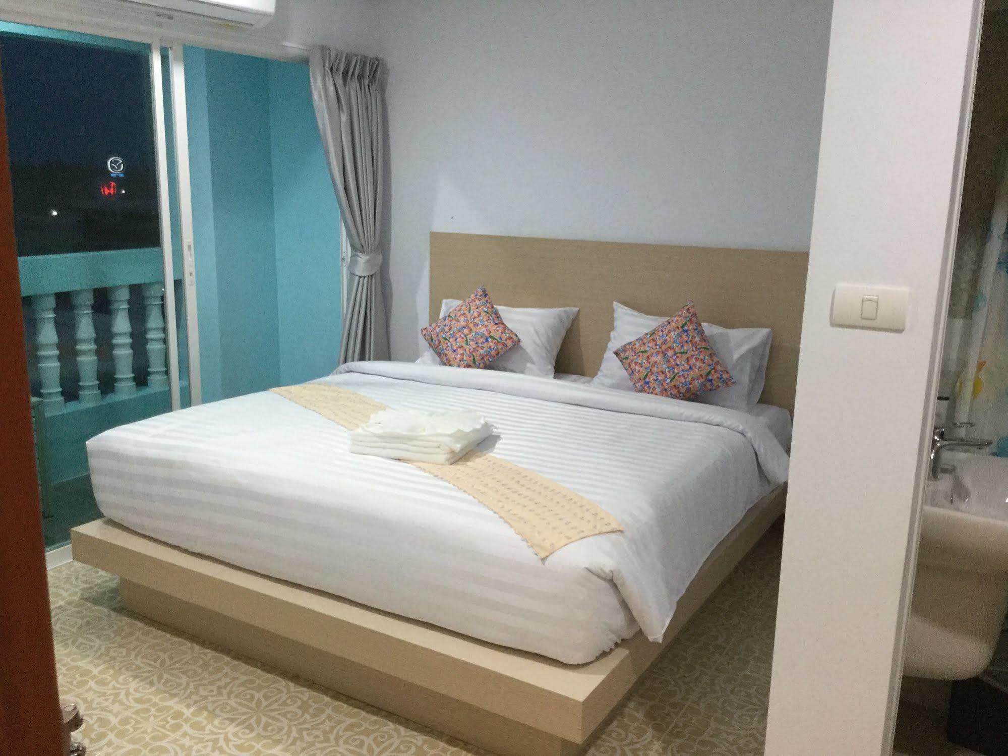 The Duck Hotel Phuket Eksteriør billede