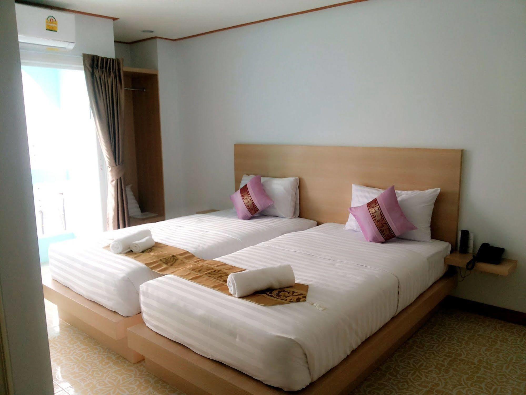 The Duck Hotel Phuket Eksteriør billede